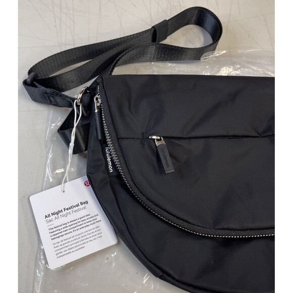 Lululemon All Night Festival Bag 5L Black Silver Zipper Crossbody NWT - Picture 3 of 6